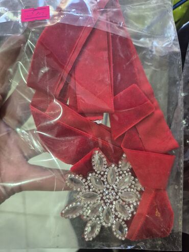 Xonça: Xına ve nabat xoncalari 12 m başlayır toy güzgüsü 10 man 2 ədəd — 6