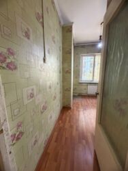 Продажа квартир: 4 комнаты, 80 м², 105 серия, 2 этаж, Старый ремонт at lalafo.kg — 10 Продажа квартир: 4 комнаты, 80 м², 105 серия, 2 этаж, Старый ремонт — 10