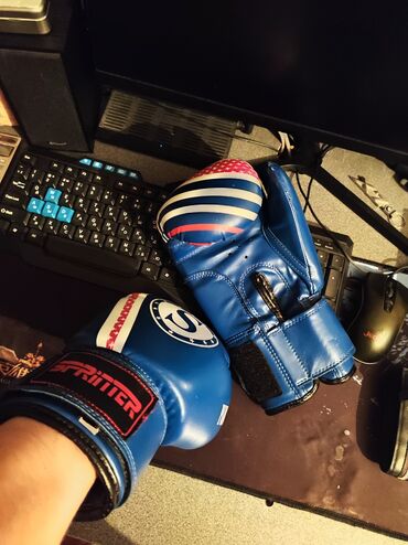 Шлемы: Boks Əlcəkləri 🥊 Rusiyadam getirilib Premium Flex material 300+ saat