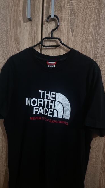 h and m majice: T-shirt The North Face, M (EU 38), color - Black