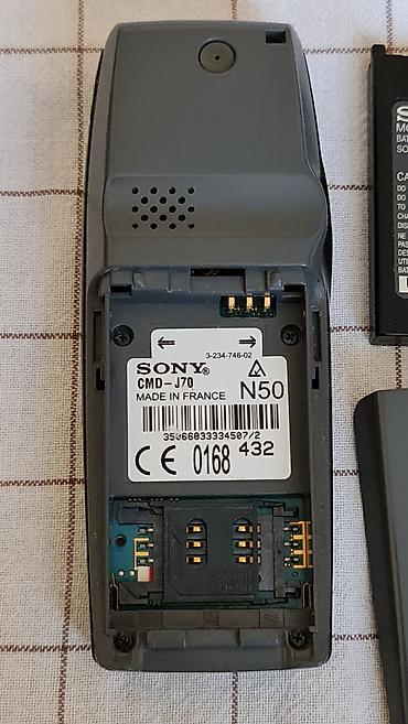 Sony: Sony CMD-J70 mobilni telefon (retro/klasični model) - Brend i model — 5