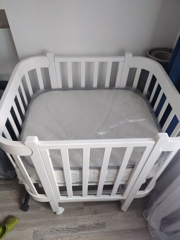 yeni mebel: Besik uşaqlar üçün, brend: mamalove. çox keyfiyyətli materialdandi