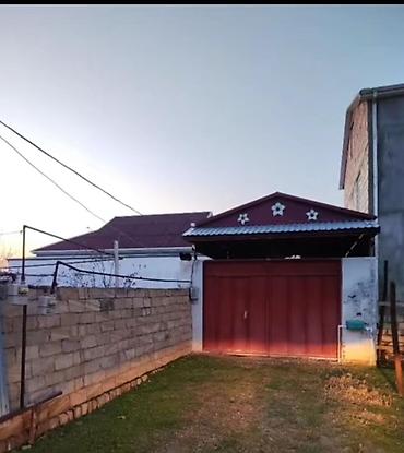 Bağ evlərinin kirayəsi: 75 kv. m, 3 otaqlı, İnternet, Telefon, Qaz — 1