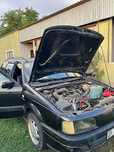 авто проект: Volkswagen Passat: 1992 г., Механика, Бензин, Лифтбек — 1