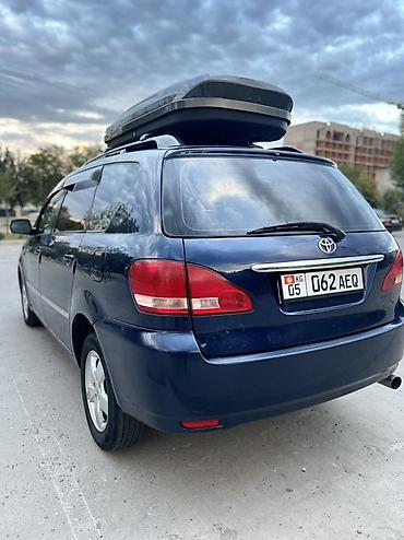 тойото ипсум: Toyota Avensis Verso: 2001 г., 2 л, Механика, Бензин, Минивэн — 5
