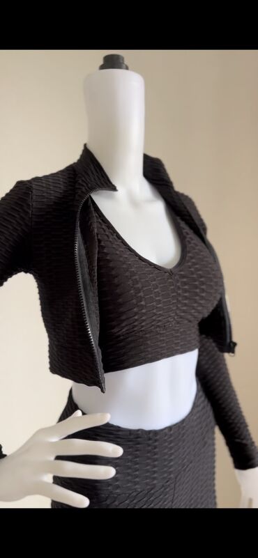 İdman geyimləri: Elaqe ucun wp — 29