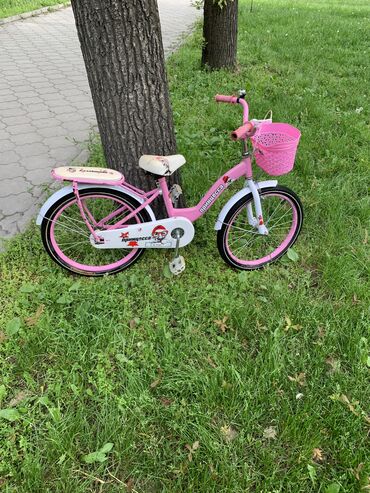 Велосипед для девочек принцесс в хорошем состоянии от 6 до 14лет