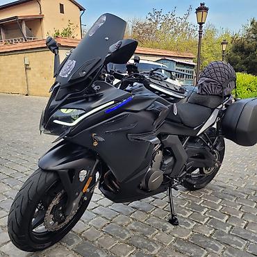 cfmoto 250sr: 650 sm3, 2022 il, 8000 km — 6