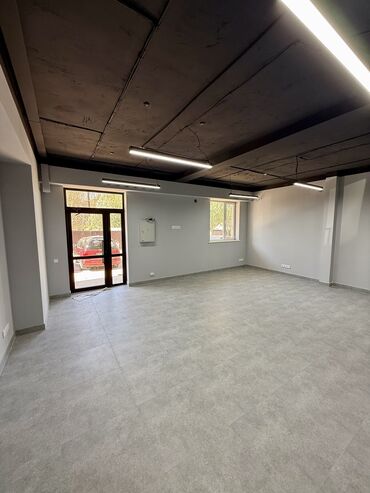 Офисы: Продаю Офис 46 м², С ремонтом, Без мебели, Многоэтажное здание, 1 этаж at lalafo.kg — 3 Офисы: Продаю Офис 46 м², С ремонтом, Без мебели, Многоэтажное здание, 1 этаж — 3