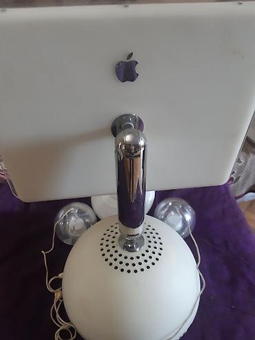 Monitorlar: Два компьютера 1го поколения2002/3 I MAC APPLE 700 ман($3990) и — 2