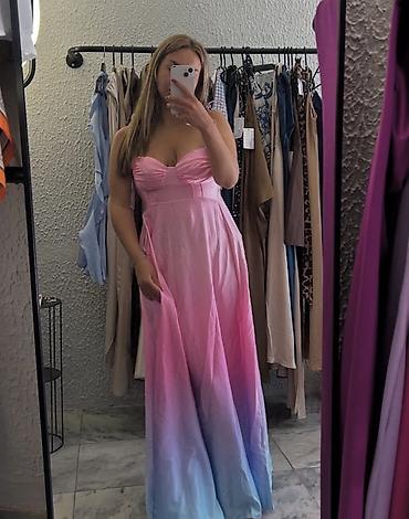 ps svecane bluze: Duga haljina sa ombre efektom
2500 din 
S M L — 6