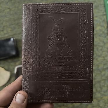 раритетные: Продаю, дамские раритетные, клатчи и портмоне. Даты производства — 2