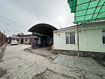 село кут: Срочно срочно Продаю дом,участок для бизнеса. На первом линии 6 соток — 7