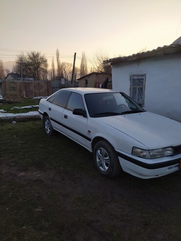 mazda scrum: Mazda 626: 1987 г., 2 л, Механика, Бензин, Хэтчбэк