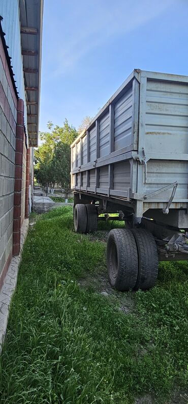 срочная продажа авто по низким ценам: Селхозник камаз 8 т прицеп 10 т торг уместен