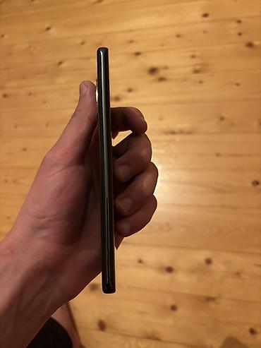pixel 9 pro: Honor X9b, Barmaq izi, İki sim kartlı, Face ID — 4