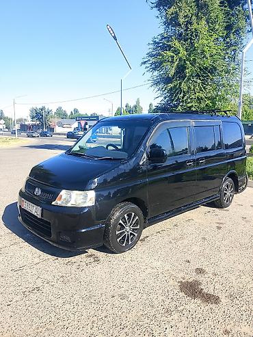 Транспорт: Honda Stepwgn: 2004 г., Минивэн — 2