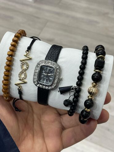 Saat dəstləri: Yeni, Saat dəsti — 18