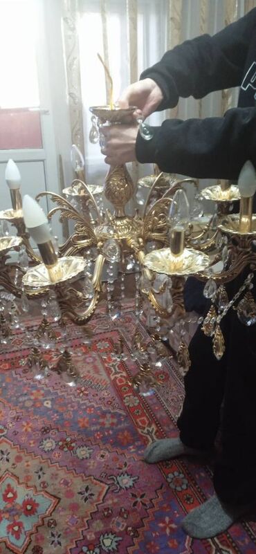 свечи церковные оптом: Люстра из латуни с хрусталём (8 свечей) Роскошная латунная люстра с