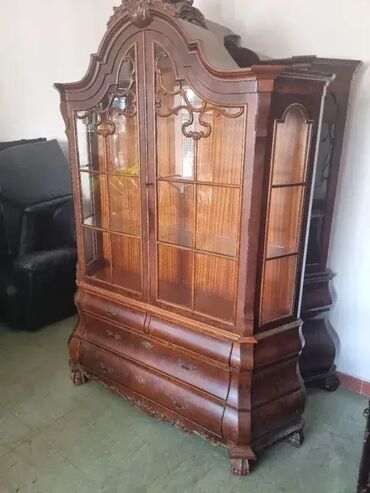 Stilske vitrine: Vitrina u odlicnom stanju. Visina 215cm Sirina 155cm Dubina 45 cm — 3