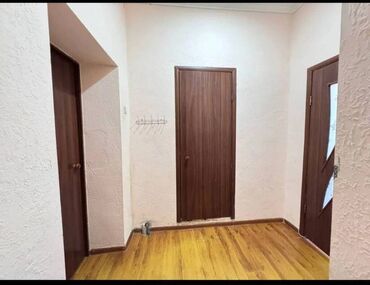 Продажа квартир: 1 комната, 40 м², Сталинка, 1 этаж, Косметический ремонт