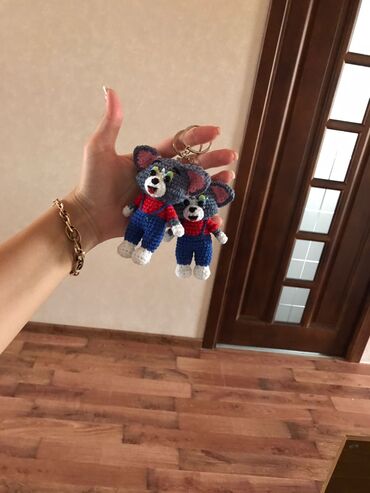 Breloklar: Sevdiyiniz qəhrəmanları indi özünüzlə hər yerə aparın! Əl işi toxunma — 9