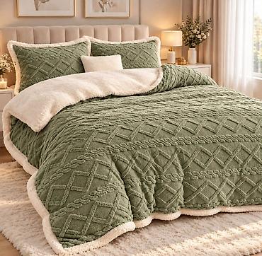 deda mraz i baba mrazica: 3-delni set posteljine – Comforter set “Unique Blankets” Opis: - — 4