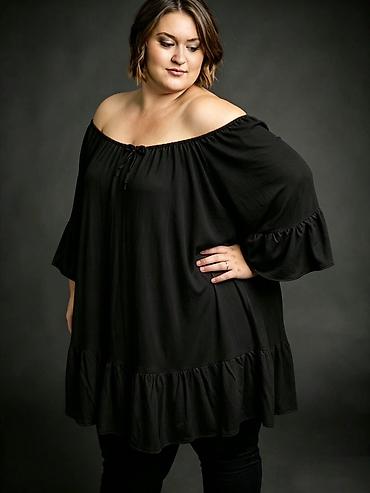 legend tunike: 05. Tunika za punije
2XL 3XL 4XL 5XL
Cena : 2.400 dinara H — 5