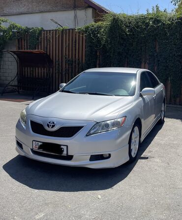 срочно в связи с переездом: Toyota Camry: 2008 г., 2.4 л, Автомат, Газ, Седан