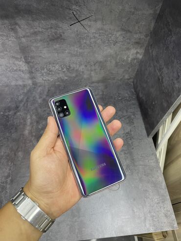 мобильные телефоны ми новые без бу: Samsung Galaxy A51, Колдонулган, 128 ГБ, түсү - Кызгылт көк, 2 SIM