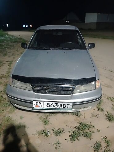 Daewoo: Daewoo Nexia: 2002 г., 1.6 л, Механика, Бензин, Седан