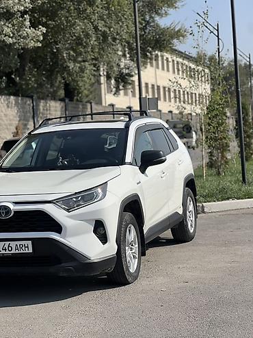 Toyota: Toyota RAV4: 2019 г., 2.5 л, Автомат, Гибрид, Кроссовер — 5