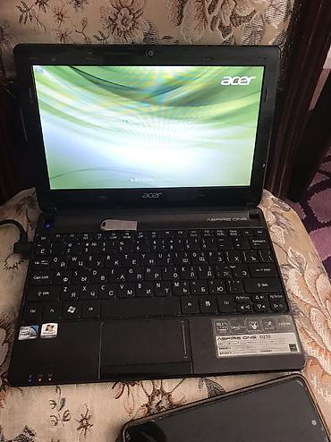 noutbuklar windows10: Acer Aspire One D270 netbuku Xüsusiyyətlər: - Ekran: 10.1" LED - — 1