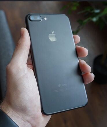 Apple iPhone: IPhone 7 Plus, Черный