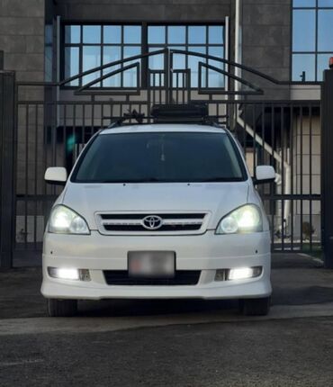 авто аутбек: Toyota Ipsum: 2002 г., 2.4 л, Автомат, Бензин, Минивэн