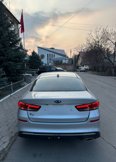 продам авто в рассрочку: Kia K5: 2018 г., 2 л, Автомат, Газ