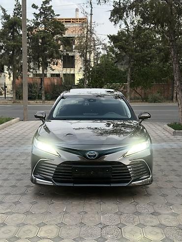 прадаю матиз: Toyota Camry: 2021 г., 2.5 л, Вариатор, Гибрид, Седан — 1