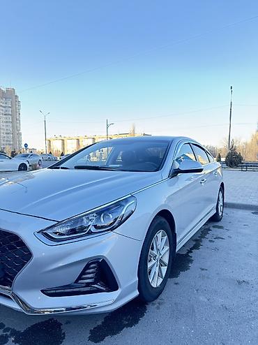 Hyundai: Hyundai Sonata: 2020 г., 2 л, Автомат, Газ, Седан — 2