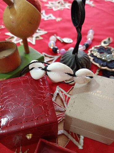 Ostali predmeti za umetnost i kolekcionarstvo: Lot raznih starinskih i kolekcionarskih predmeta Sadržaj paketa — 5