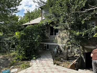 продаю дом ж м ак босого: Үй, 191 кв. м, 8 бөлмө, Менчик ээси, Эски ремонт