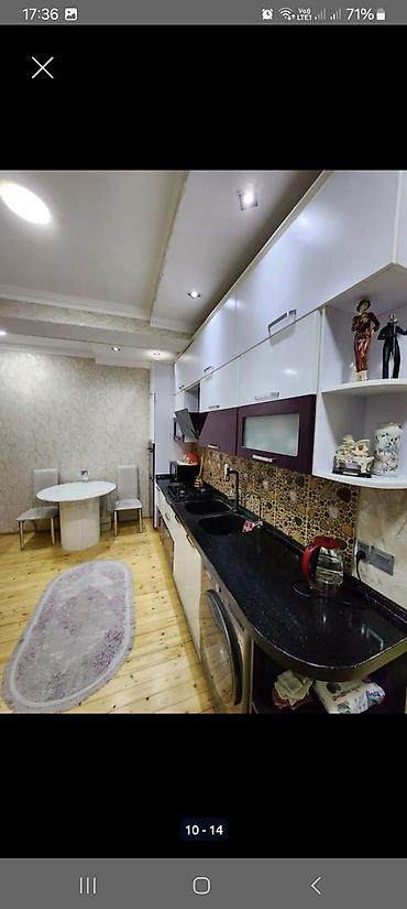 Mənzillər: Bakıxanov qəs., 2 otaqlı, Yeni tikili, m. Əhmədli, 70 kv. m — 10
