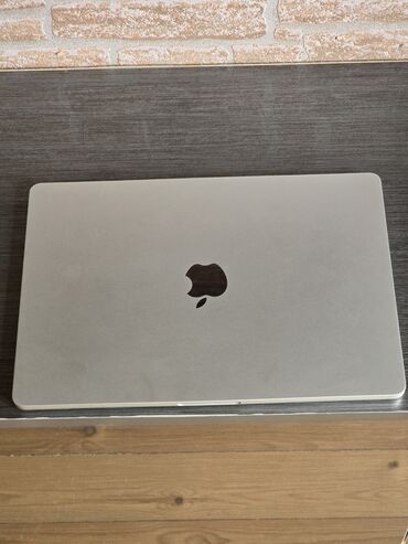 note 8t: İşlənmiş Apple MacBook, 15 ", Apple M2, 512 GB, Ünvandan götürmə