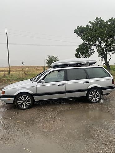 mers 202: Volkswagen Passat Variant: 1990 г., Универсал — 2
