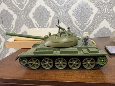 Avtomobil modelləri: 1970 il, Dəmir, Pulsuz çatdırılma — 25