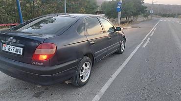 хонда степ эреф 1: Toyota Avensis: 2000 г., 1.8 л, Кол менен иштөөчү, Бензин, Лифтбек — 5