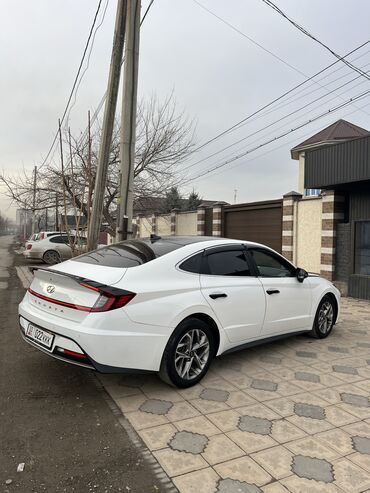Hyundai: Hyundai Sonata: 2019 г., 2 л, Автомат, Газ, Седан — 6