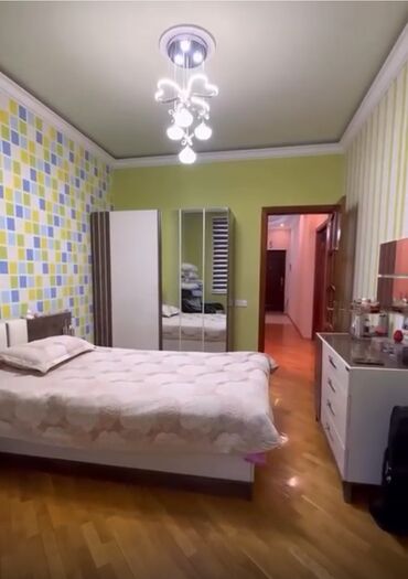 Köhnə tikili: Bakı, 3 otaqlı, Köhnə tikili, 118 kv. m -da lalafo.az — 3 Köhnə tikili: Bakı, 3 otaqlı, Köhnə tikili, 118 kv. m — 3