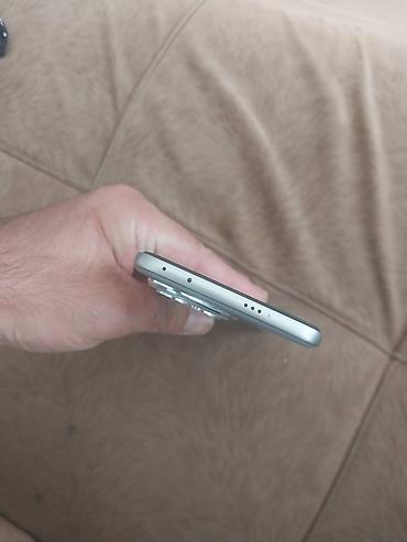 honor earbuds: Honor 400 Pro, 256 GB, rəng - Gümüşü, Barmaq izi, Face ID — 3