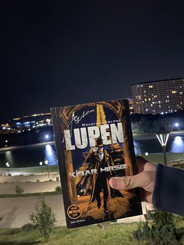 netflix aylıq qiymət: Arsen Lupen-Kibar Hırsız kitabı Əldə az qalıb almağa tələsin Netflix