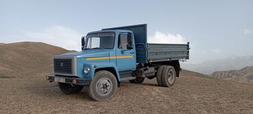 ГАЗ: Продаётся Газ 53 год: 1993 топливо: бензин цена: 360 000 сом место